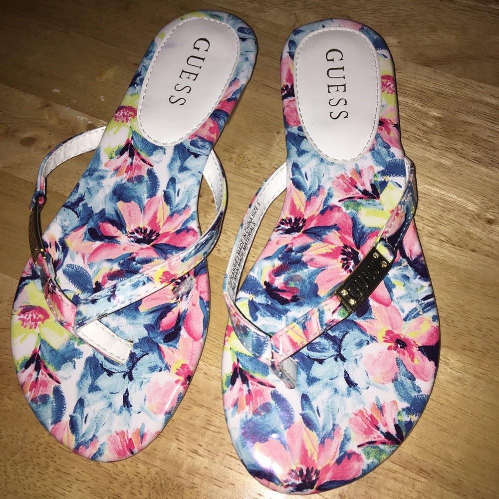 Guess Sandals